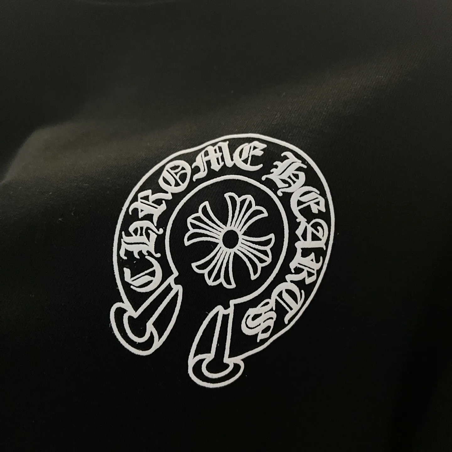 P220 chrome hearts/Chrome Hearts 420g pure cotton round-neck sweatshirt Front and back logo cross Sanskrit letters LOGO foam printing process Official synchronization 1:1 original mold opening Fashion personality Versatile trend Pure original quality Original washed fabric Tag Collar label Washed wheat Three complete labels Color: Black. White. Size: XS-L